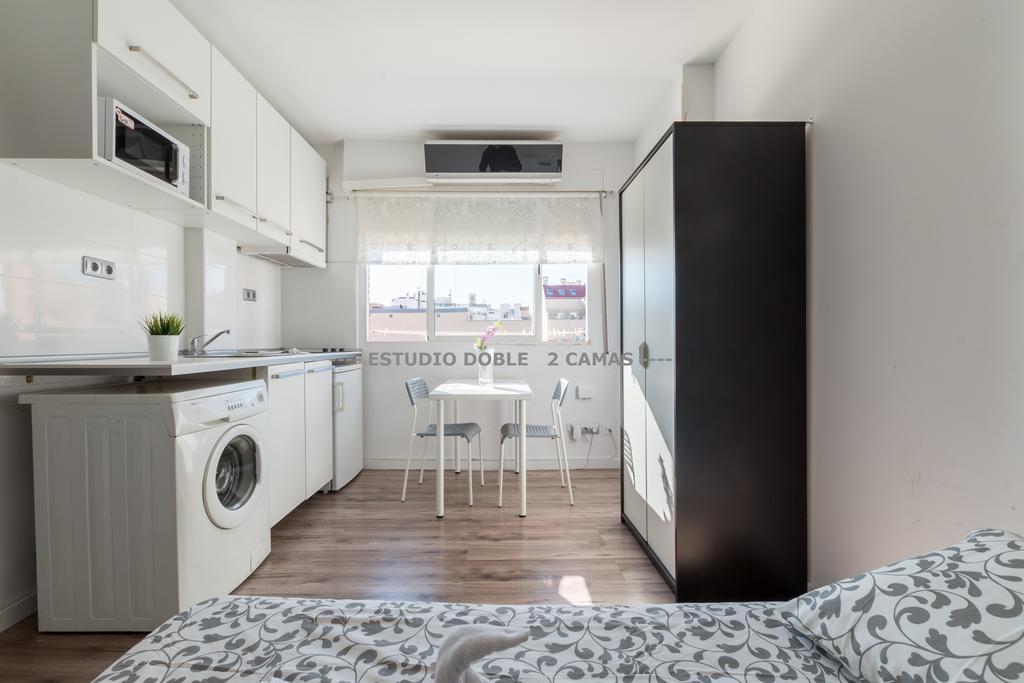 Apartamentos Arapiles Мадрид Екстер'єр фото