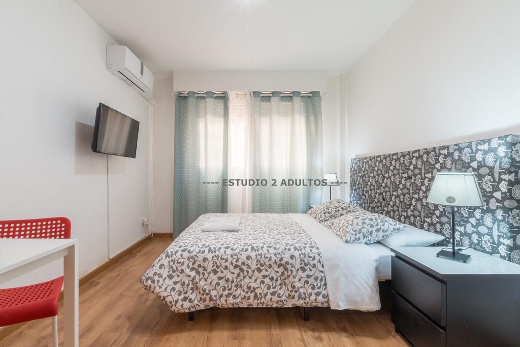 Apartamentos Arapiles Мадрид Екстер'єр фото