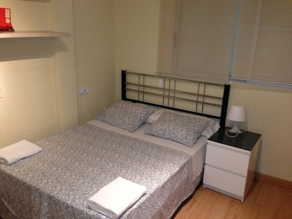 Apartamentos Arapiles Мадрид Екстер'єр фото