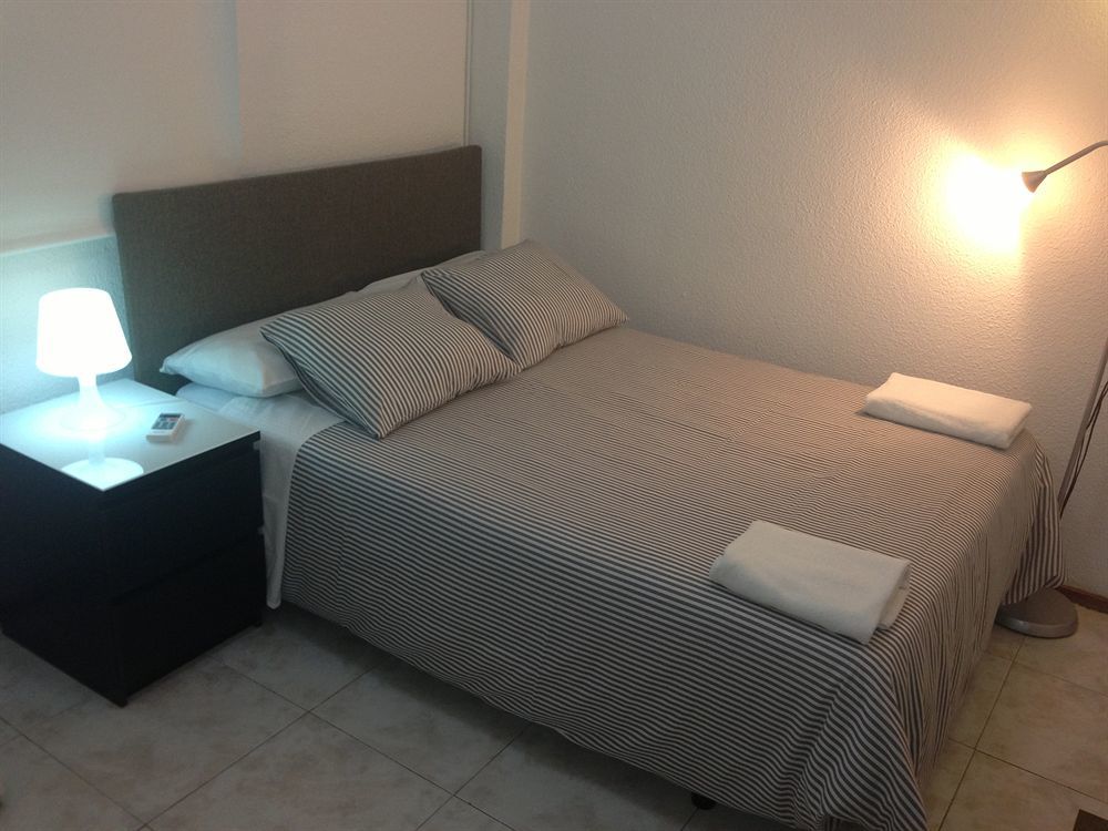 Apartamentos Arapiles Мадрид Екстер'єр фото